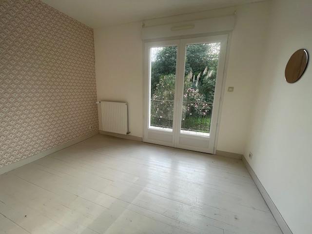 Image No.9-5 Bed House for sale