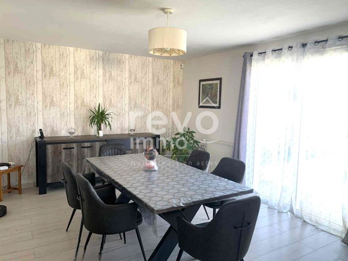 Image No.3-4 Bed House for sale