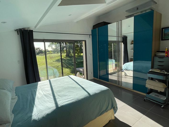 Image No.11-1 Bed House for sale