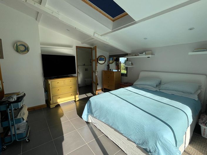 Image No.12-1 Bed House for sale