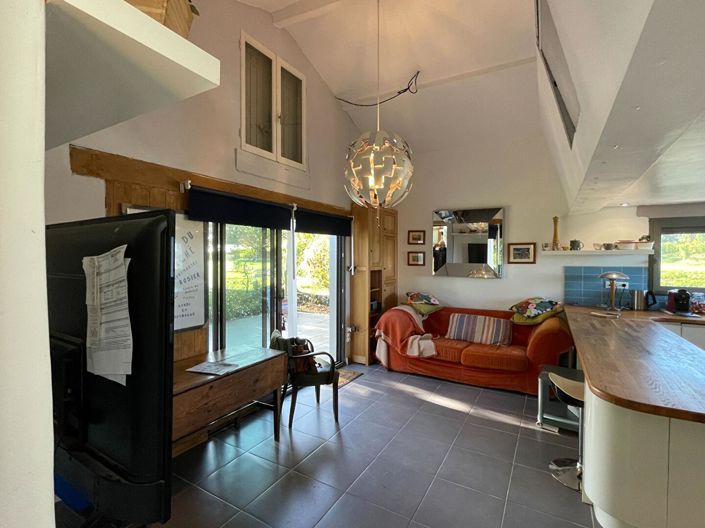 Image No.9-1 Bed House for sale