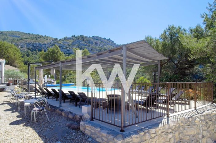 Image No.9-Maison de 14 chambres à vendre à Fontaine-de-Vaucluse