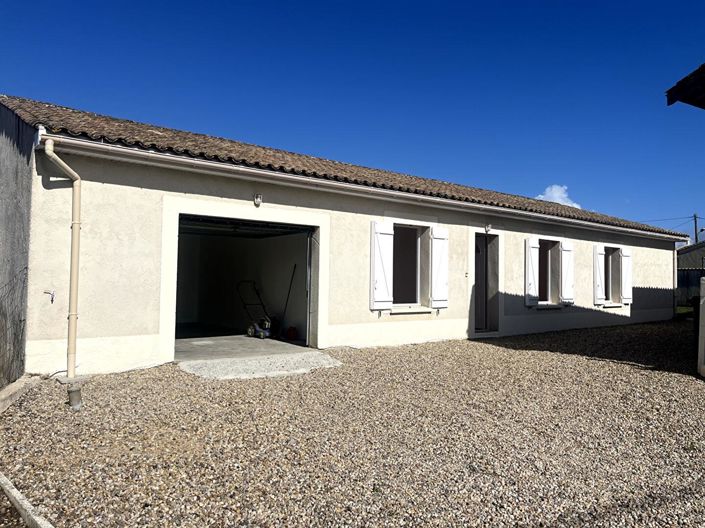 Image No.1-4 Bed House for sale