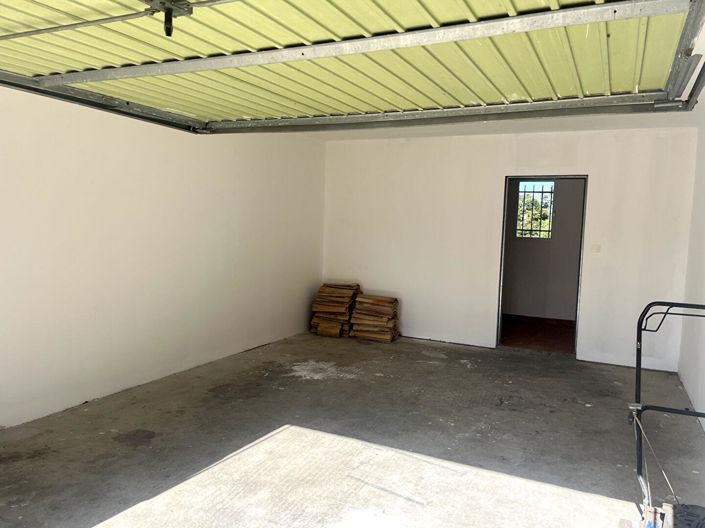 Image No.11-4 Bed House for sale