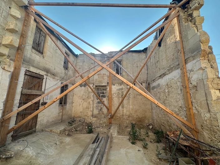 Image No.5-2 Bed House for sale