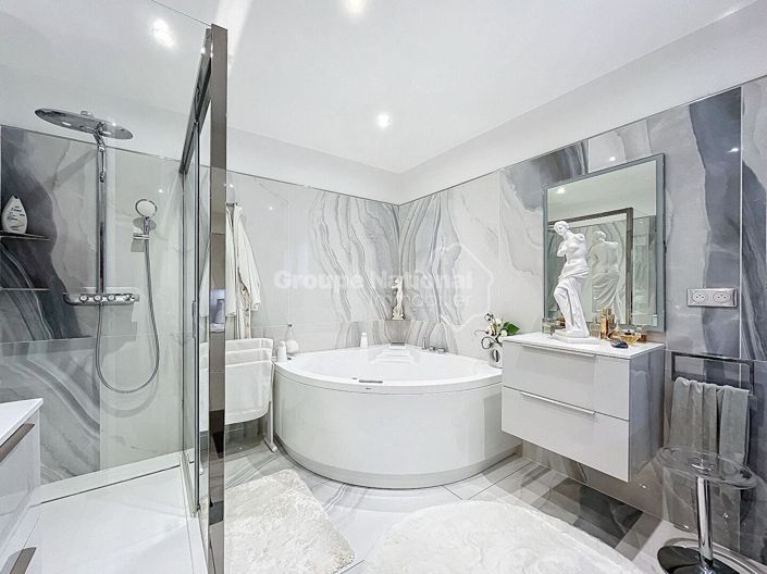 Image No.19-Propriété de 6 chambres à vendre à Rochefort-du-Gard