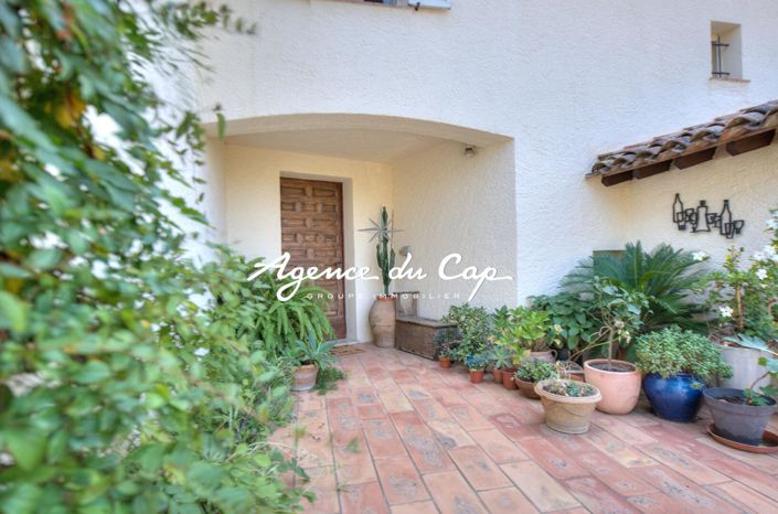 Image No.11-Maison de 4 chambres à vendre à Saint-Raphael