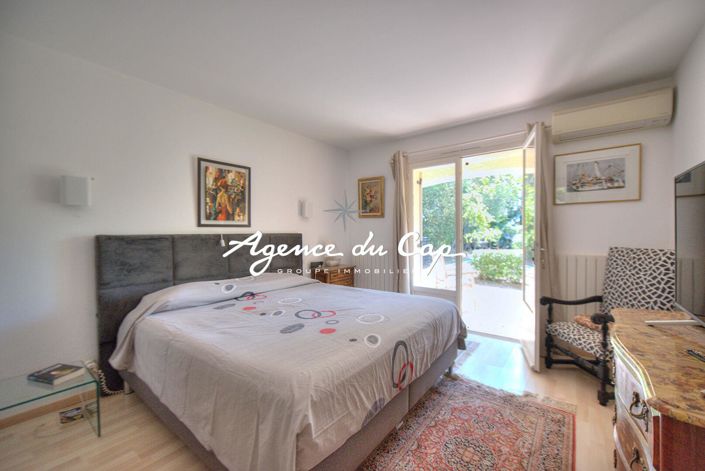 Image No.15-Maison de 4 chambres à vendre à Saint-Raphael