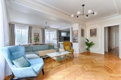 4 Bed Apartment for sale