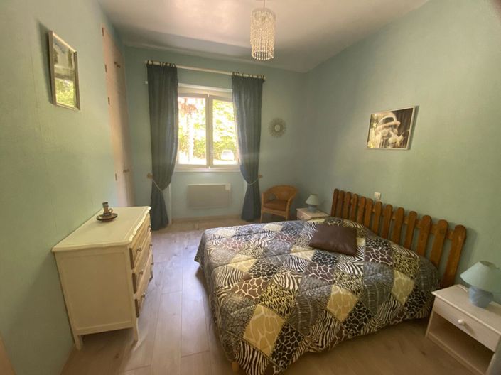 Image No.8-3 Bed House for sale