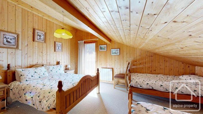 Image No.22-4 Bed Property for sale