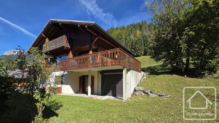 Image No.38-4 Bed Property for sale