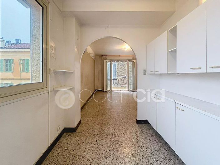 Image No.6-Apartment for sale
