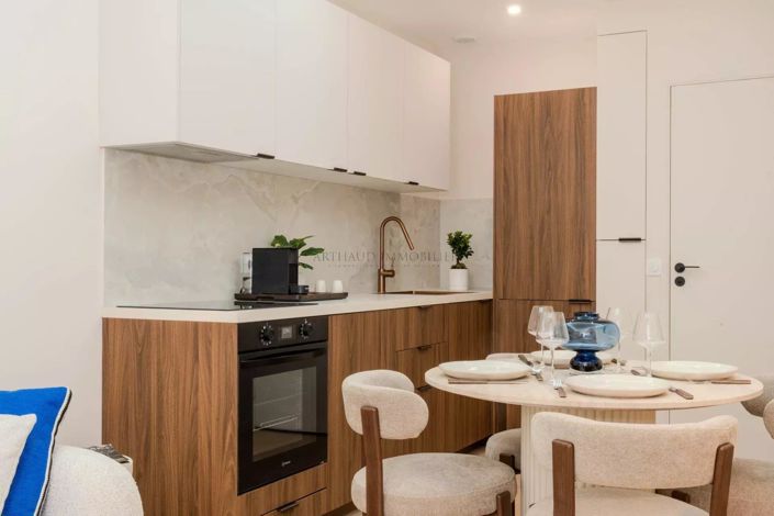 Image No.10-1 Bed Apartment for sale