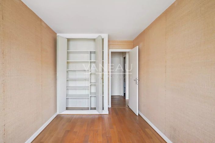 Image No.16-4 Bed Apartment for sale