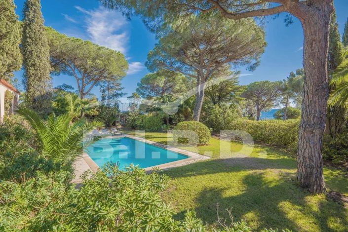 Image No.2-7 Bed House for sale