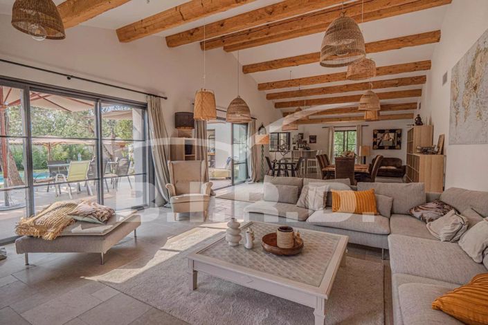 Image No.3-6 Bed House for sale