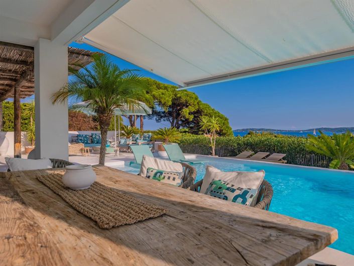 Image No.2-4 Bed House for sale