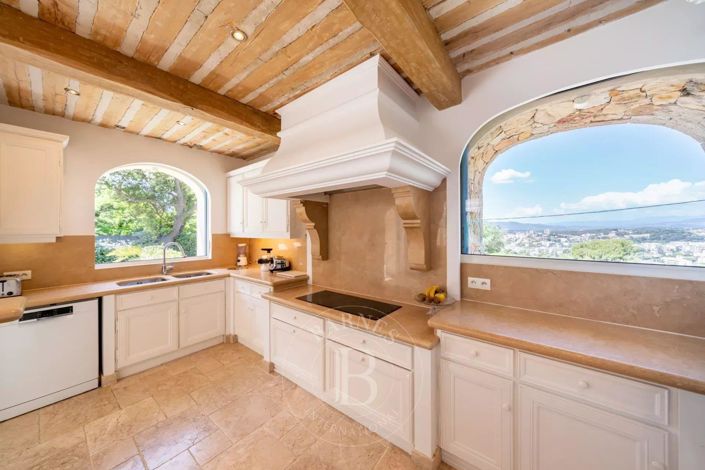 Image No.15-4 Bed House for sale