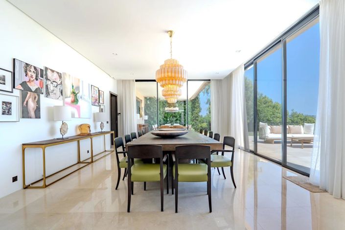 Image No.13-8 Bed House for sale