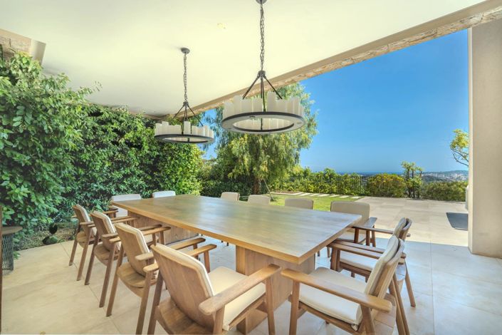 Image No.34-8 Bed House for sale