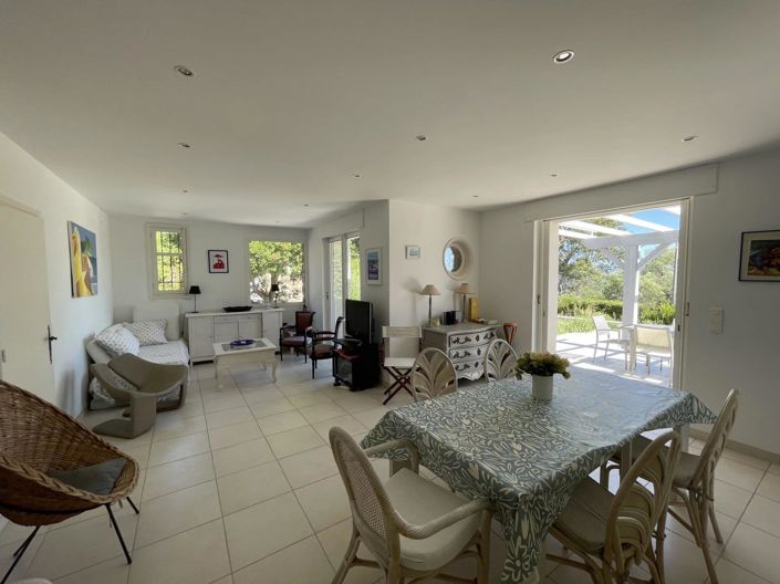 Image No.4-3 Bed House for sale