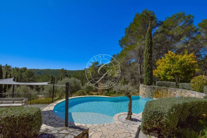 Image No.26-5 Bed House for sale