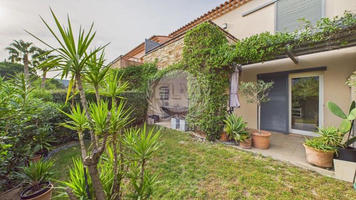 Image No.6-2 Bed House for sale