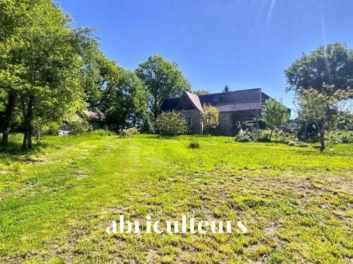 Image No.10-5 Bed House for sale