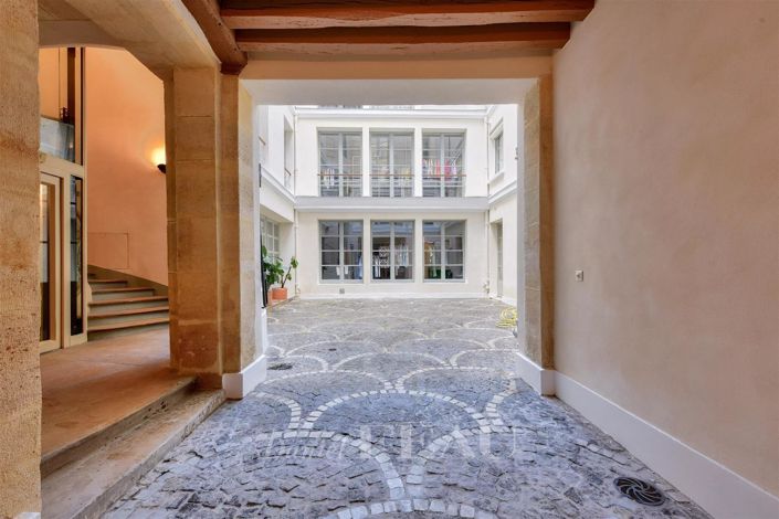 Image No.17-3 Bed Apartment for sale