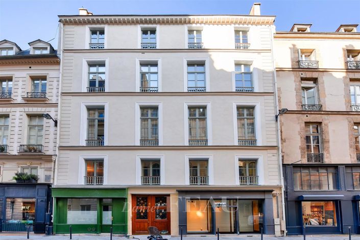 Image No.20-3 Bed Apartment for sale