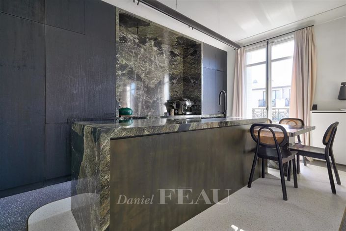 Image No.11-5 Bed Apartment for sale