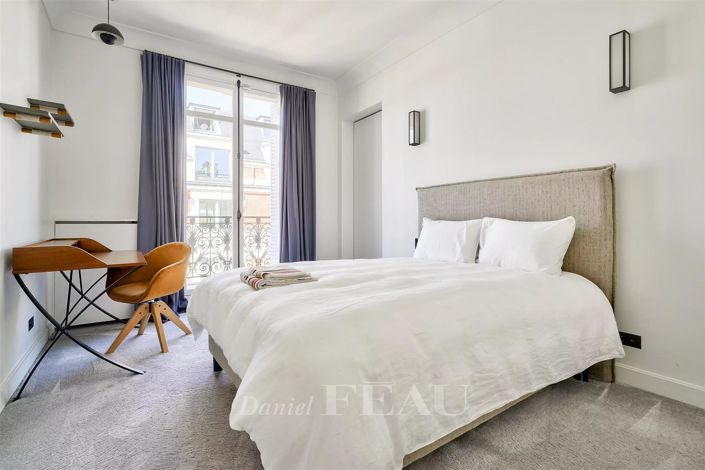 Image No.19-5 Bed Apartment for sale