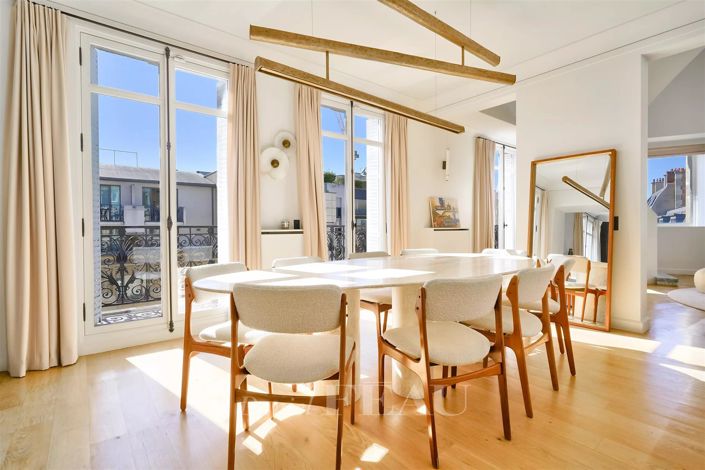 Image No.2-5 Bed Apartment for sale