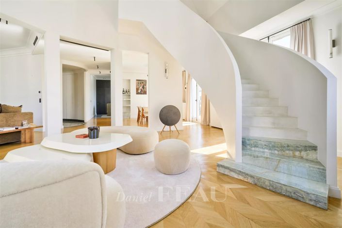 Image No.3-5 Bed Apartment for sale