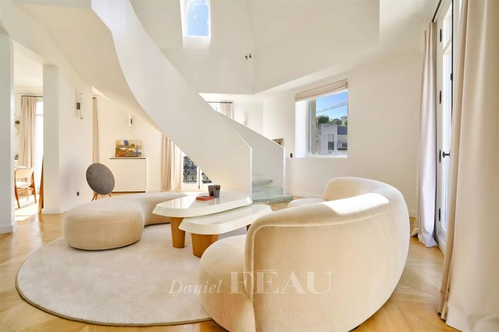 Image No.4-5 Bed Apartment for sale