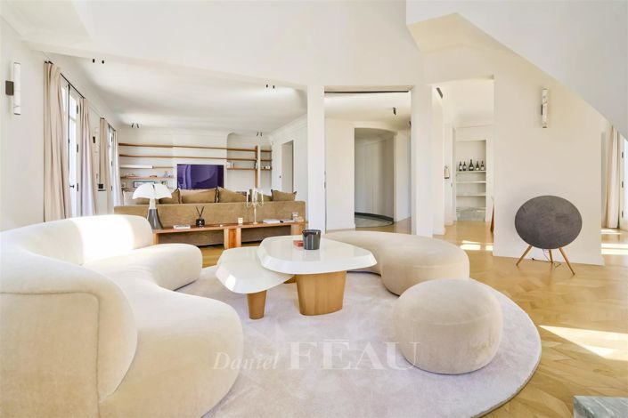 Image No.5-5 Bed Apartment for sale