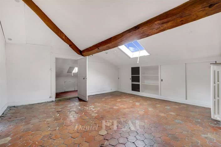 Image No.14-4 Bed Apartment for sale