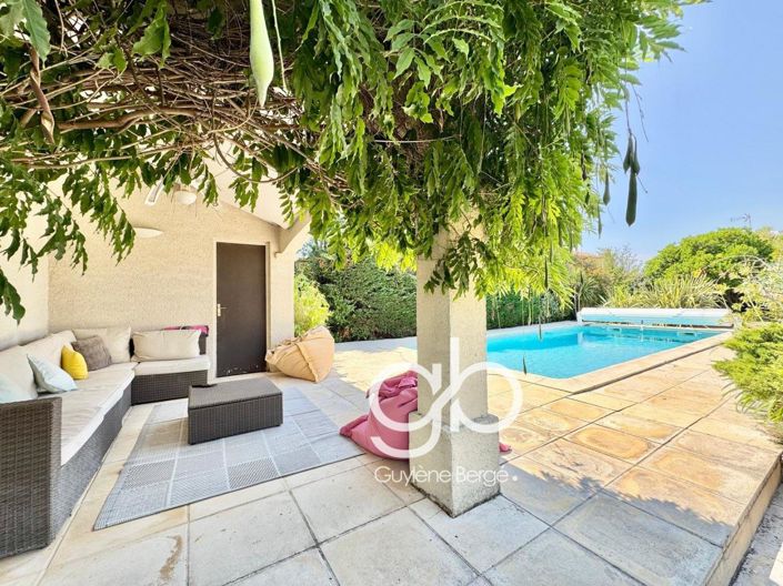 Image No.2-5 Bed House for sale