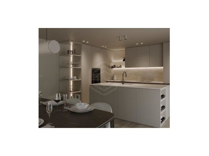 Image No.7-5 Bed Apartment for sale