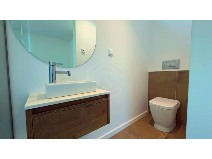 Image No.35-3 Bed House for sale