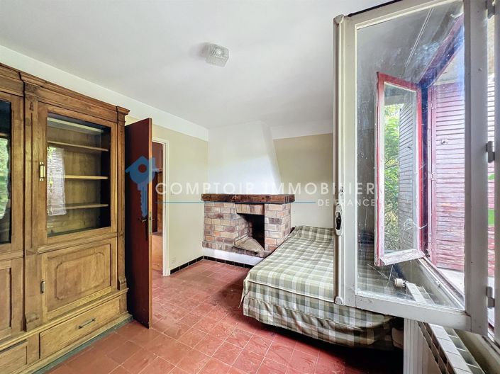 Image No.13-4 Bed House for sale