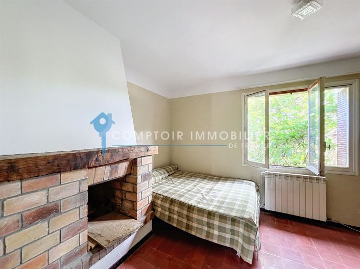 Image No.14-4 Bed House for sale