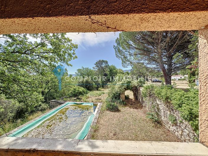 Image No.16-4 Bed House for sale