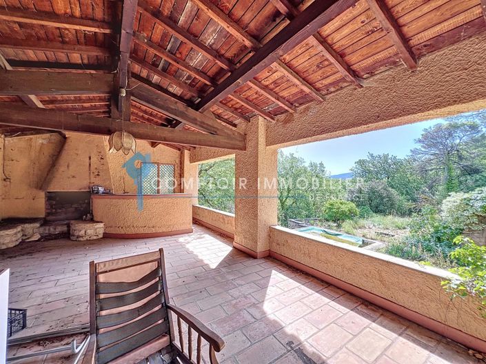 Image No.8-4 Bed House for sale