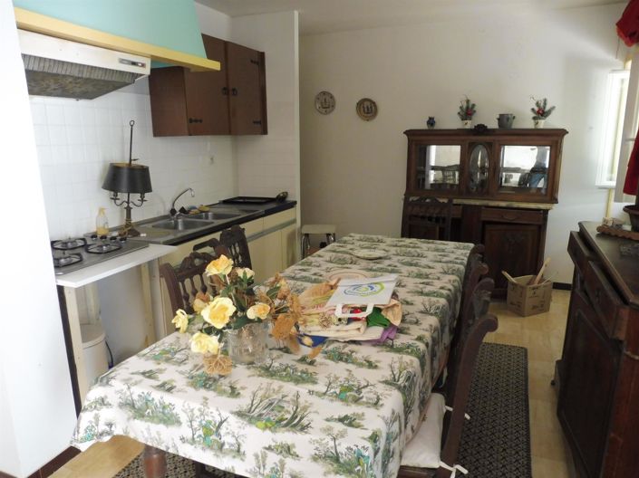 Image No.21-4 Bed House for sale