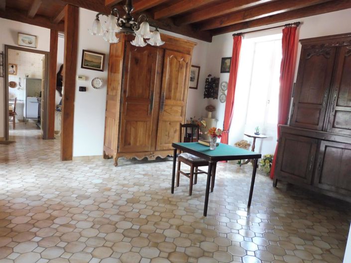 Image No.4-4 Bed House for sale