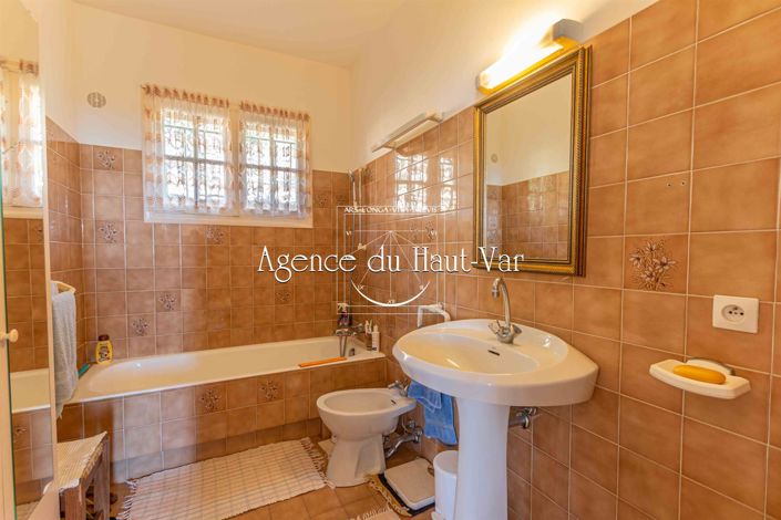 Image No.20-Maison de 3 chambres à vendre à Seillans