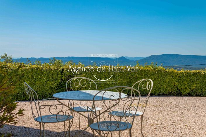 Image No.7-Maison de 3 chambres à vendre à Seillans