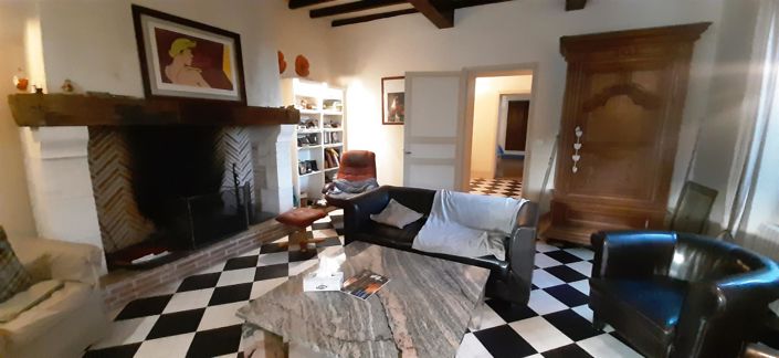 Image No.16-5 Bed House for sale